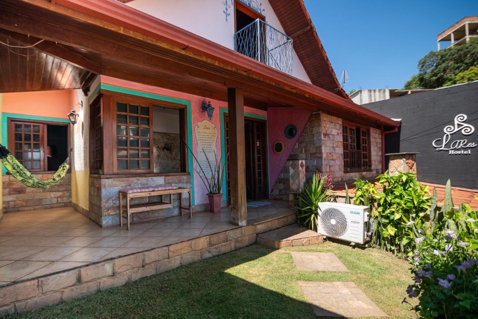 Hostel Lares Brumadinho Extérieur photo